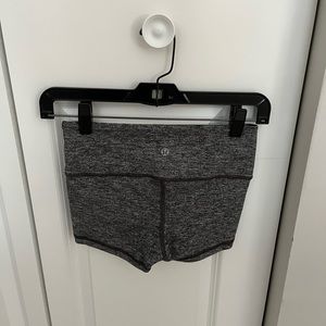 Lululemon booty shorts